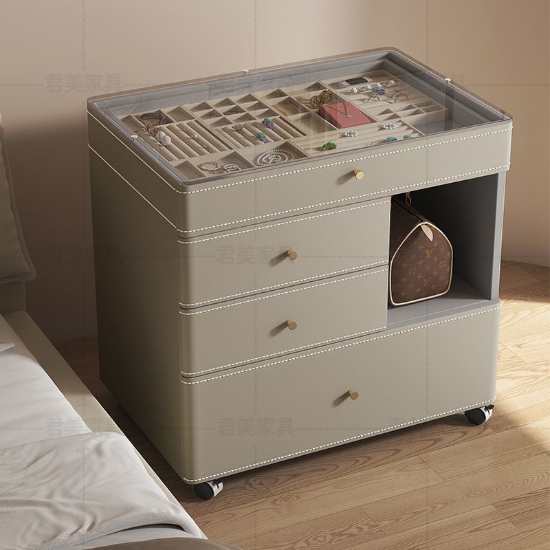 Small modern simple bedroom je - đánh giá và giá Makeup
